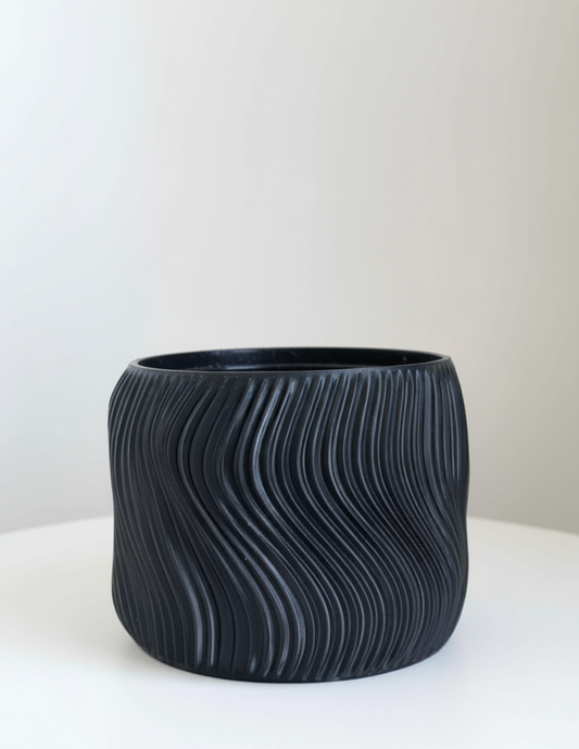 Nero Planter