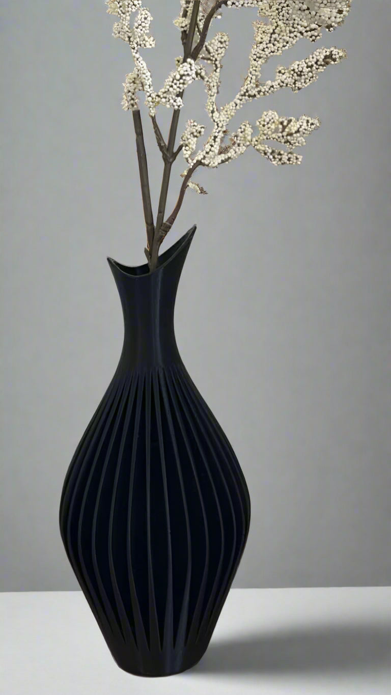 black vase 